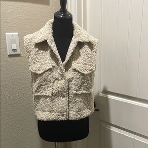 Women's Cream Sherpa Vest